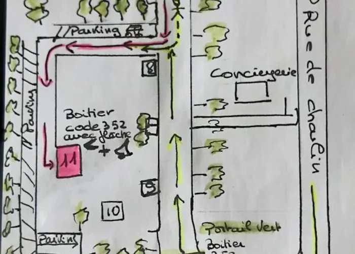 Boheme Chic: Airport-proximate With Free Parking Bed & Breakfast Merignac (Gironde)